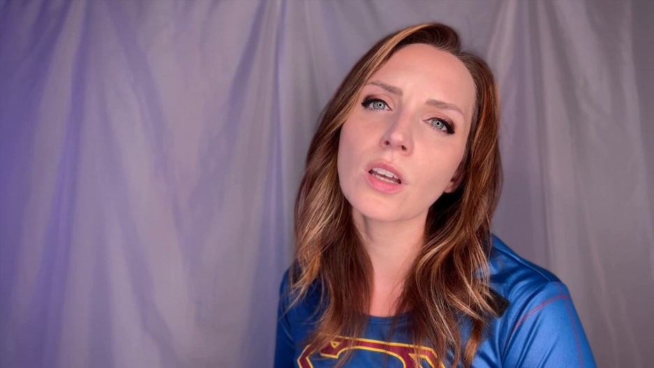 SneezeGoddess – Super Heroine Entranced to Do Anything